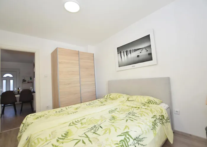 Elsa 아파트 로비니